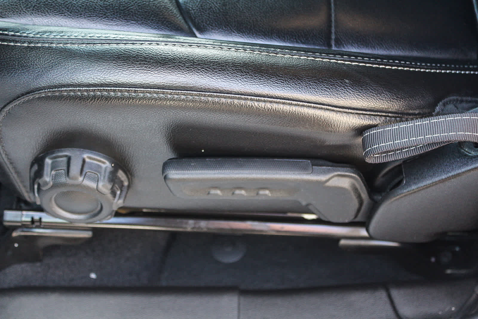 Used 2022 Jeep Wrangler Unlimited Sahara image 20