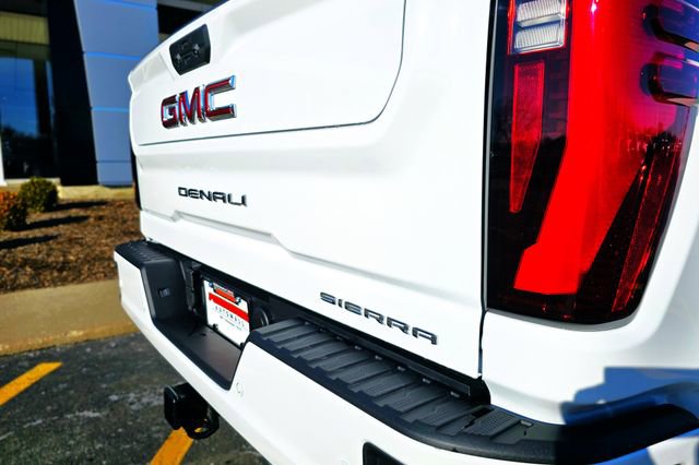 New 2026 GMC Sierra 3500 Denali w/ Denali Reserve Package image 41
