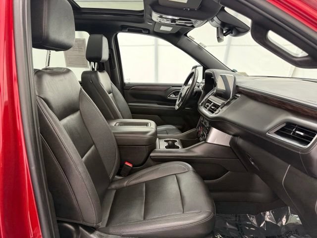 Used 2023 Chevrolet Suburban Z71 w/ Z71 Off-Road Package AWD/4WD image 27