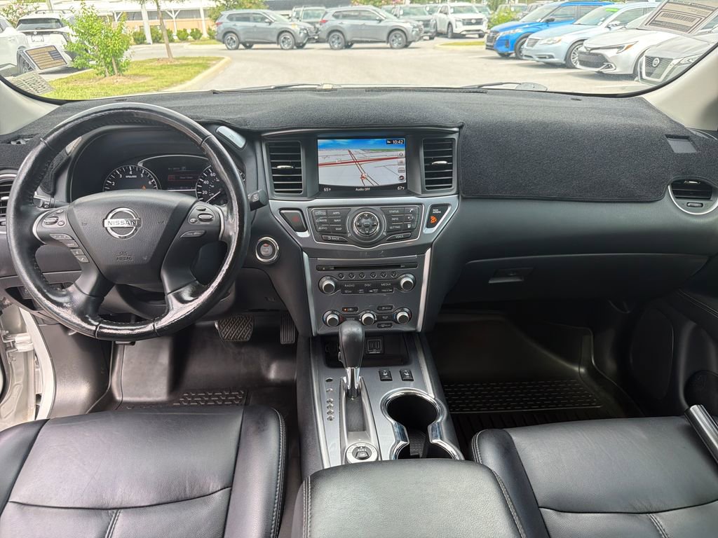 Used 2020 Nissan Pathfinder SL AWD/4WD image 31