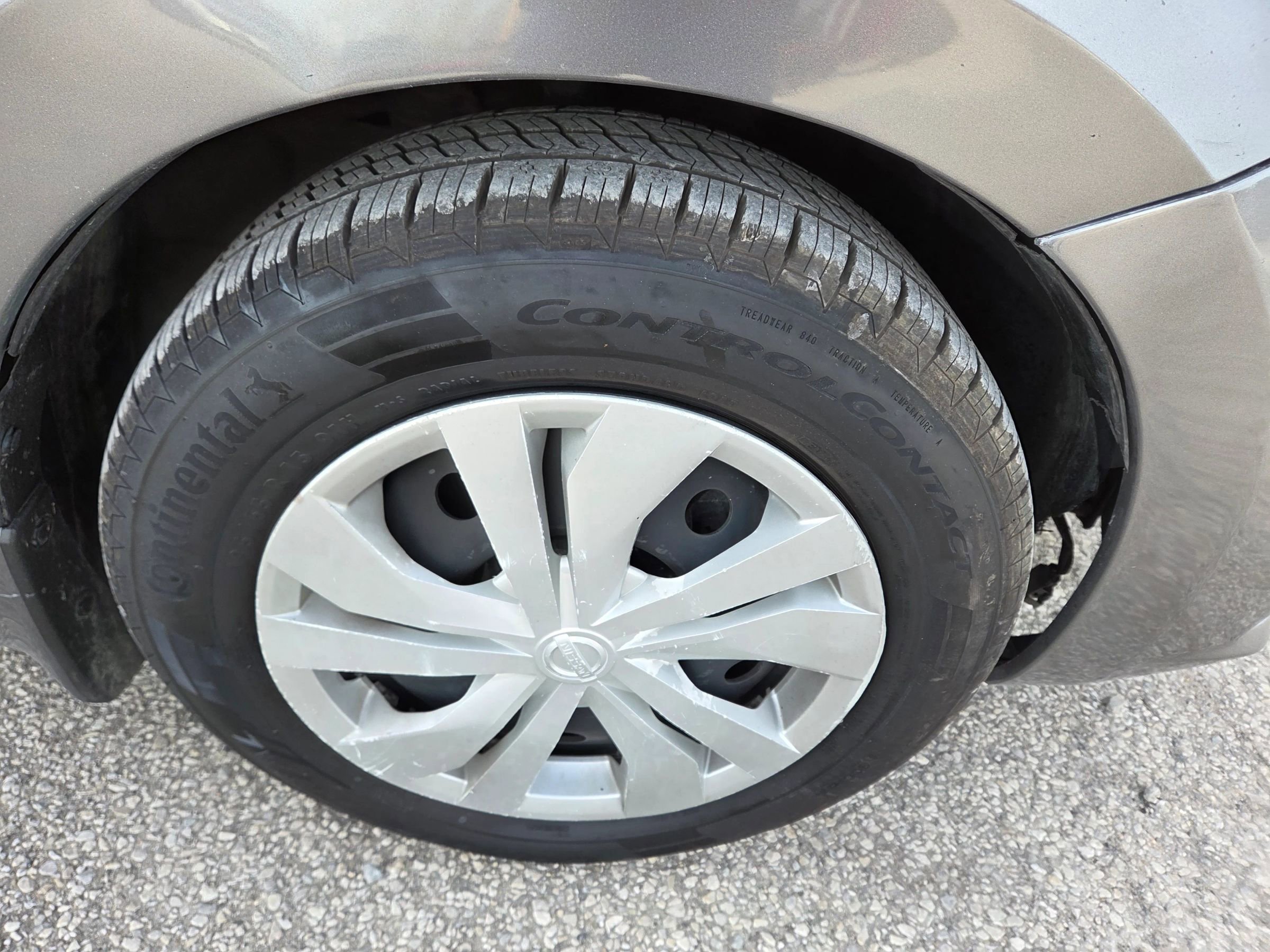 Used 2021 Nissan Versa S image 13