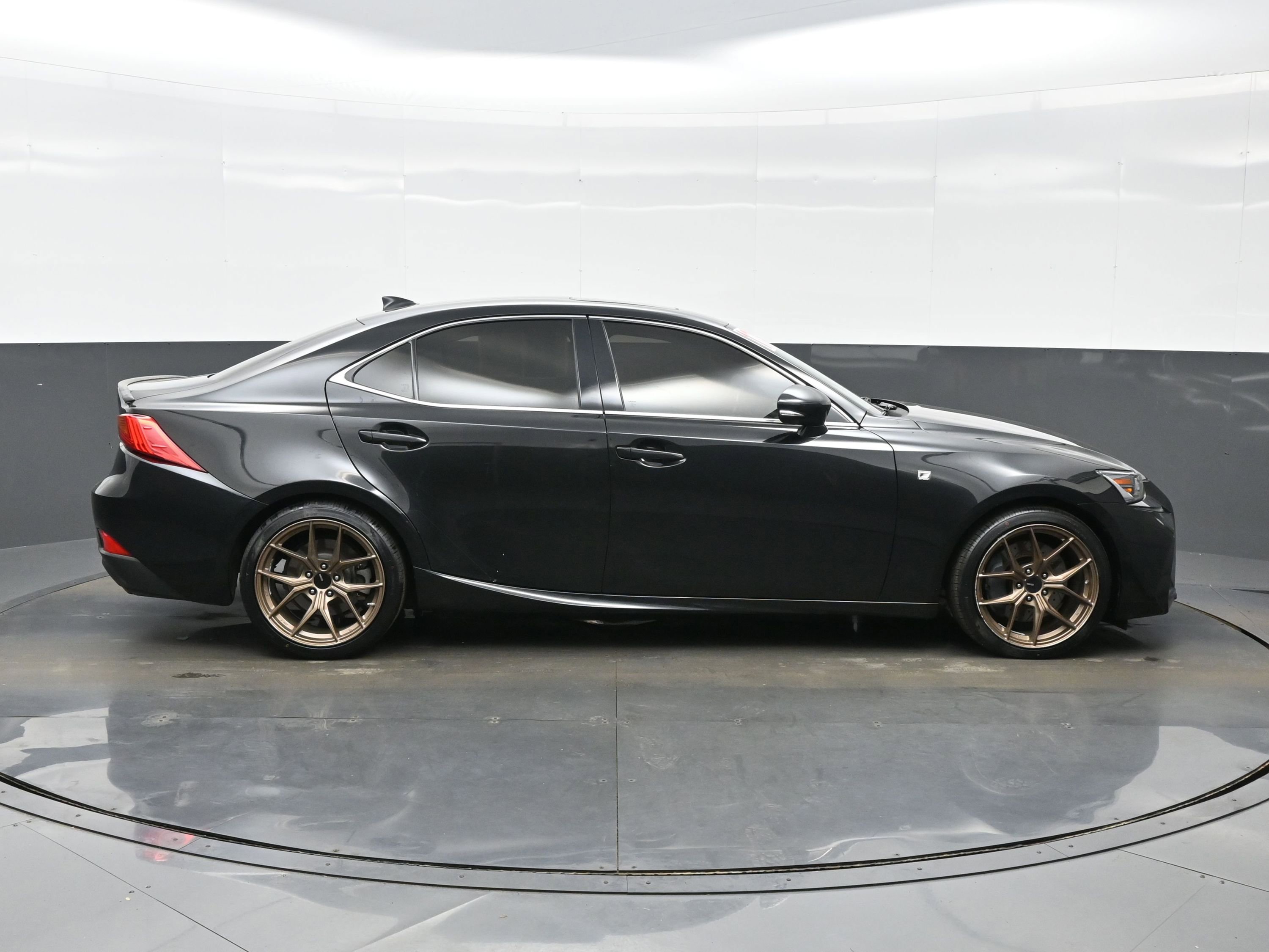 Used 2017 Lexus IS 300 F Sport w/ F Sport Package AWD/4WD image 7
