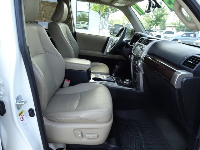 Used 2017 Toyota 4Runner Limited AWD/4WD image 17