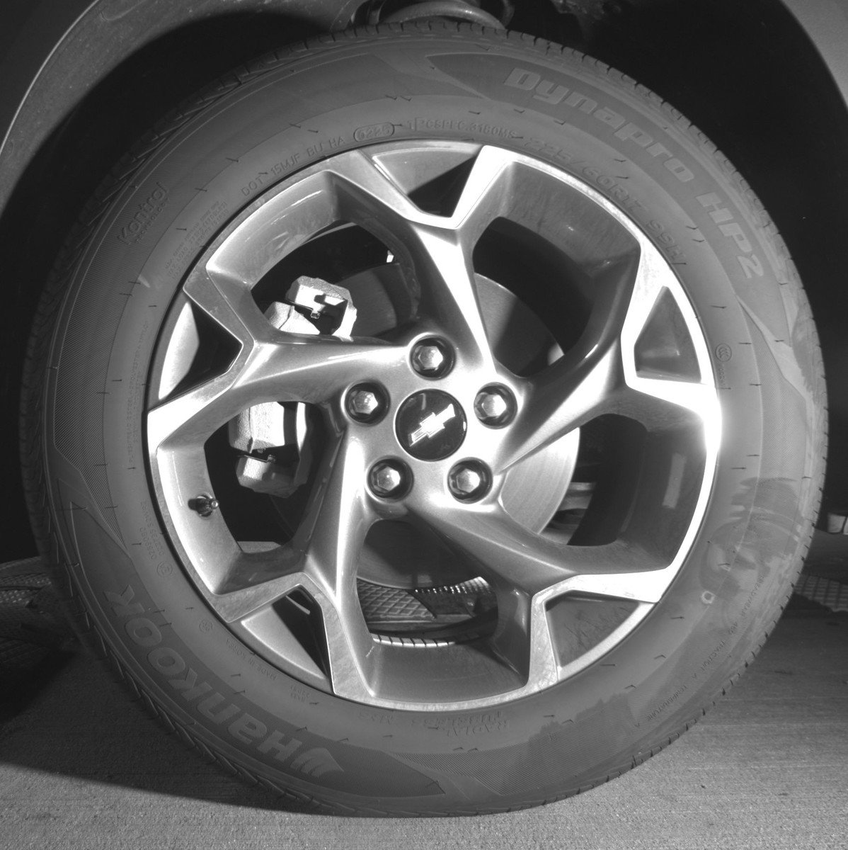 Used 2025 Chevrolet Trax LT FWD image 12
