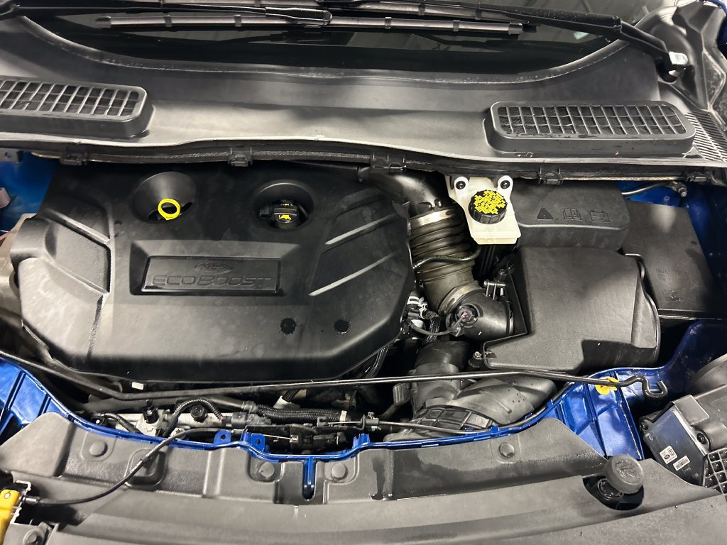 Used 2019 Ford Escape Titanium FWD image 25