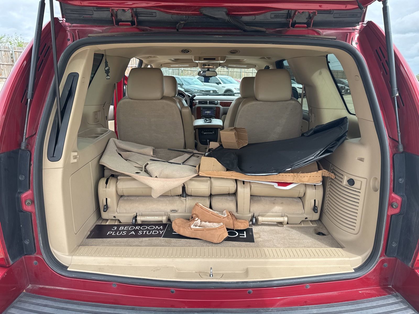 Used 2013 Chevrolet Tahoe LTZ image 27