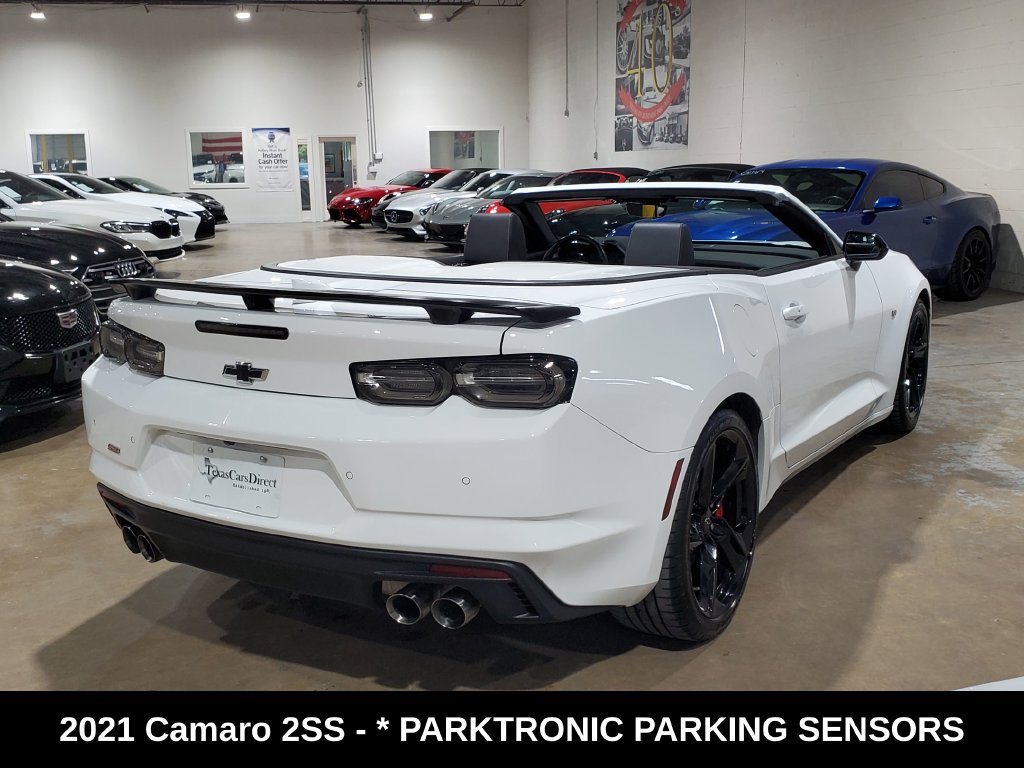 Used 2021 Chevrolet Camaro SS RWD image 9