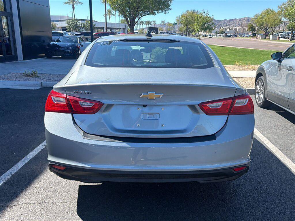 Used 2024 Chevrolet Malibu LS FWD image 3