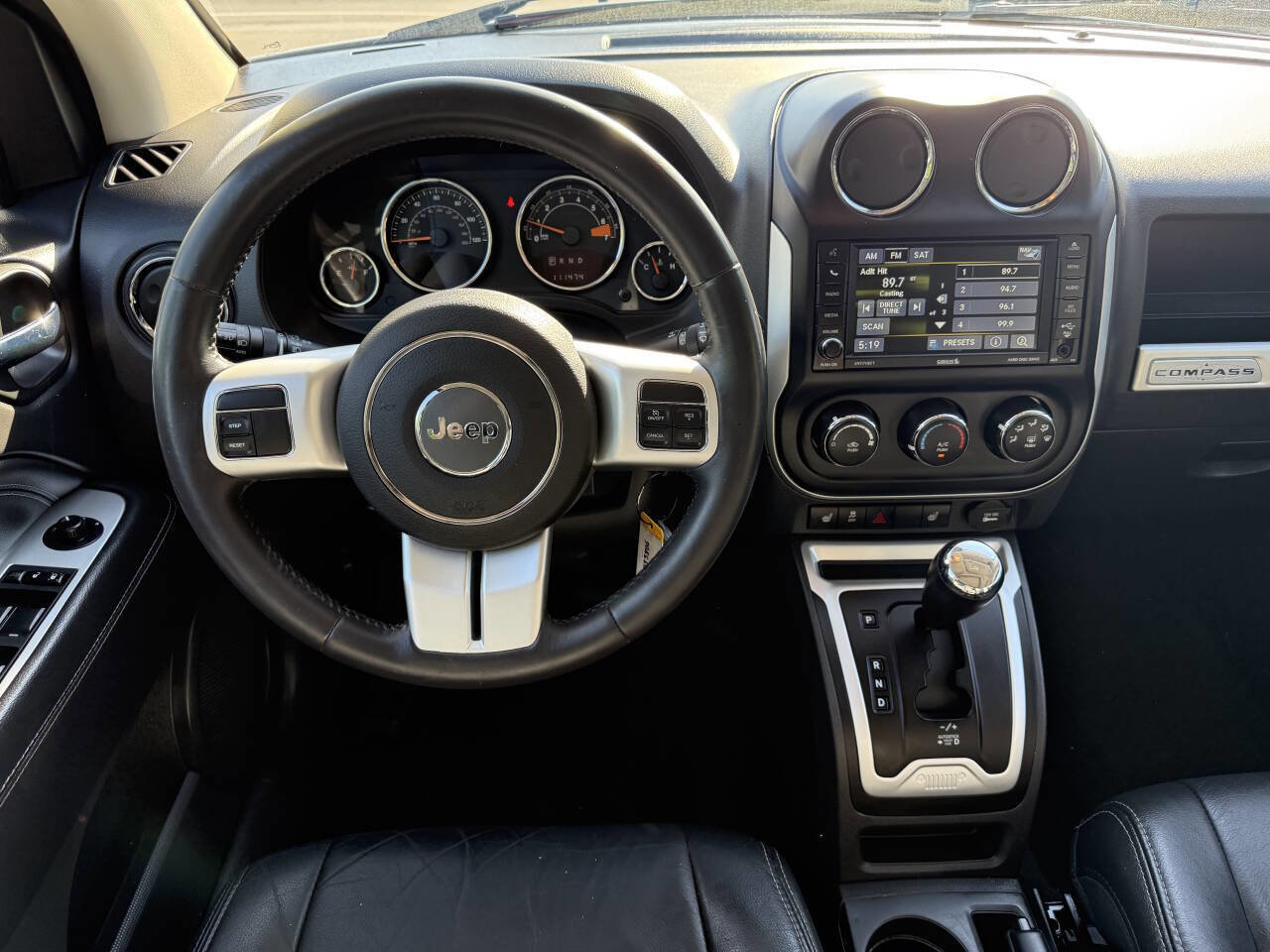 Used 2017 Jeep Compass High Altitude AWD/4WD image 17