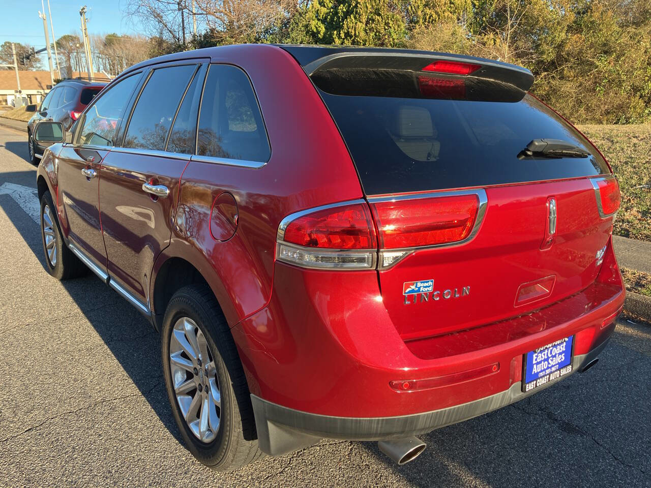 Used 2013 Lincoln MKX Base AWD 4dr SUV image 4