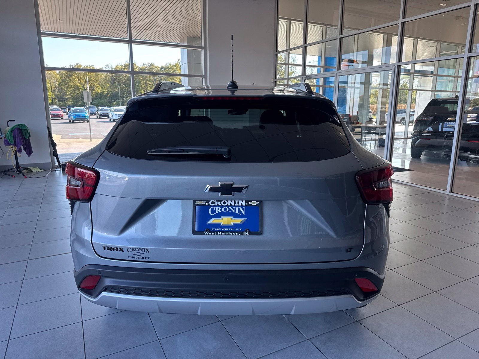 Used 2025 Chevrolet Trax LT w/ Driver Confidence Package FWD image 8