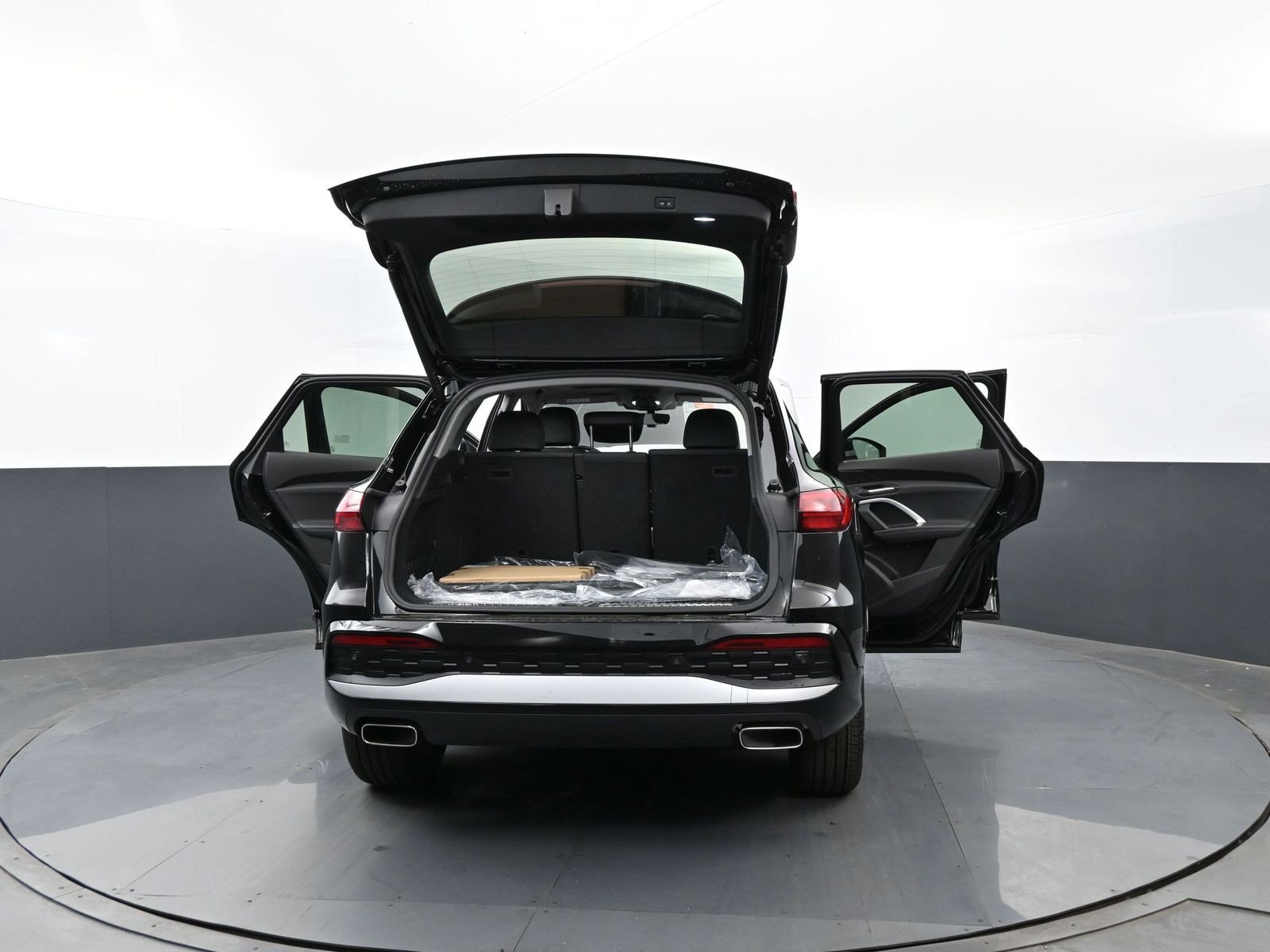 New 2026 Audi Q5 Premium AWD/4WD image 30