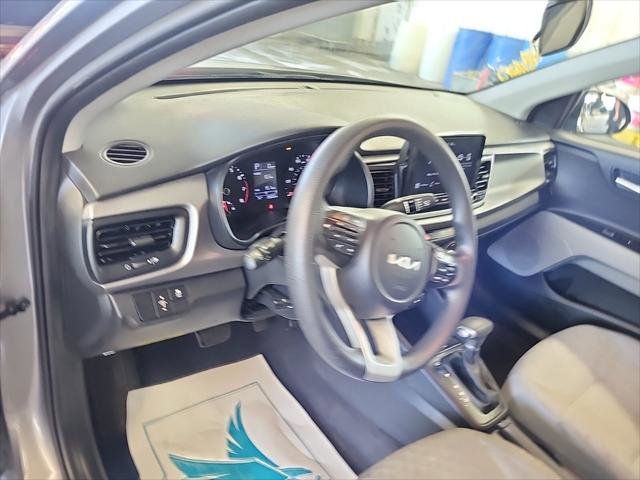 Used 2023 Kia Rio S FWD image 11