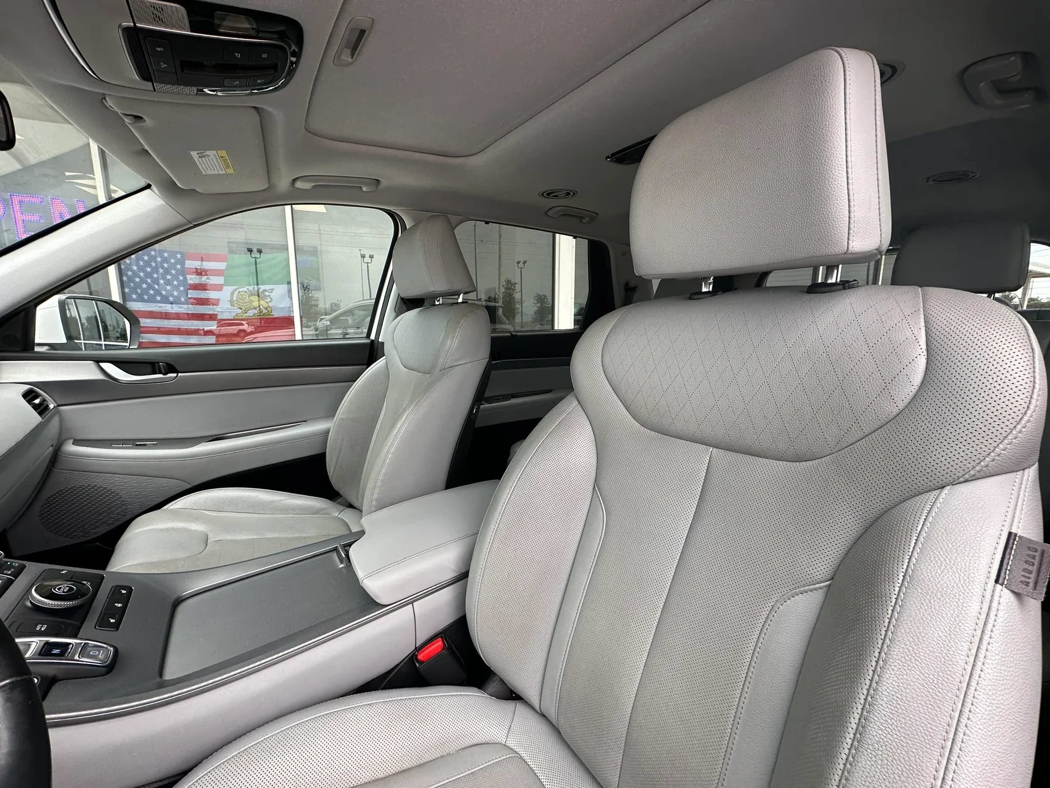 Used 2020 Hyundai Palisade SEL FWD image 12