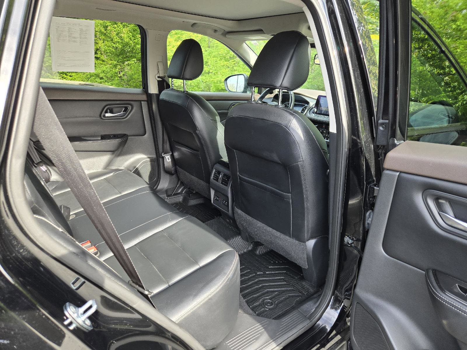 Used 2022 Nissan Rogue SL FWD image 29