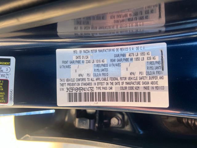 Used 2024 MAZDA MAZDA3 s image 24
