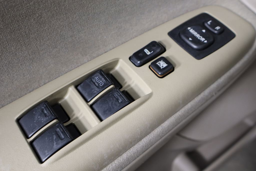 Used 2003 Toyota Camry LE image 13