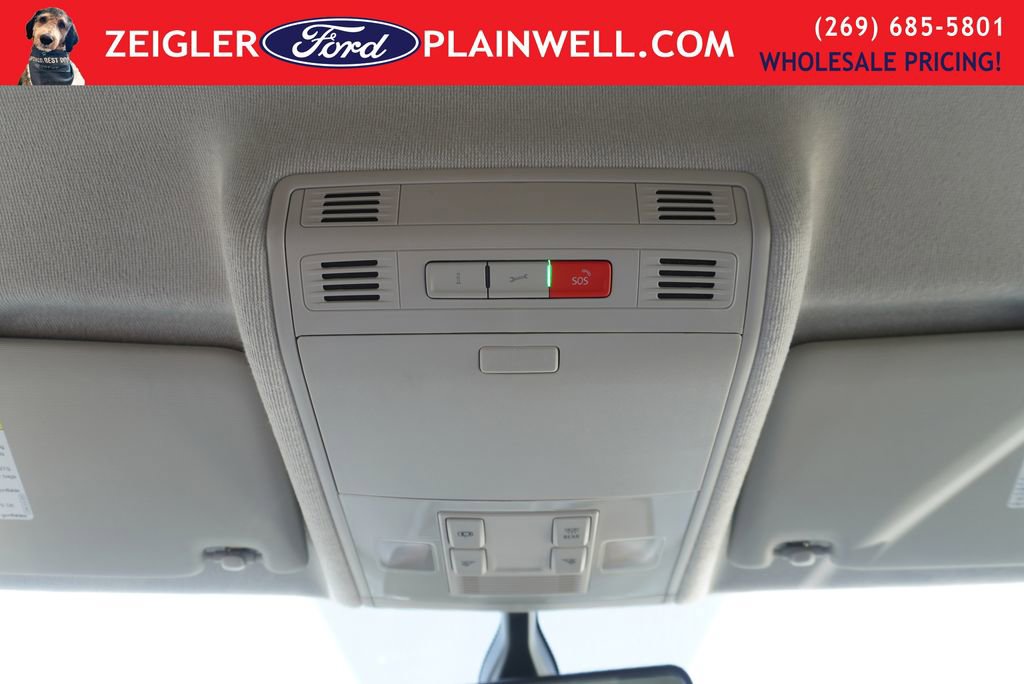 Used 2021 Volkswagen Tiguan SE image 28