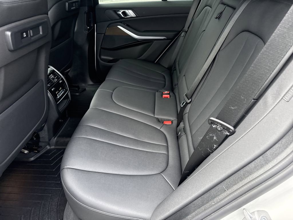 Used 2022 BMW X5 sDrive40i w/ Parking Assistance Package image 20