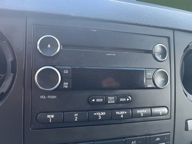 Used 2016 Ford F550 4x4 Regular Cab Super Duty image 16