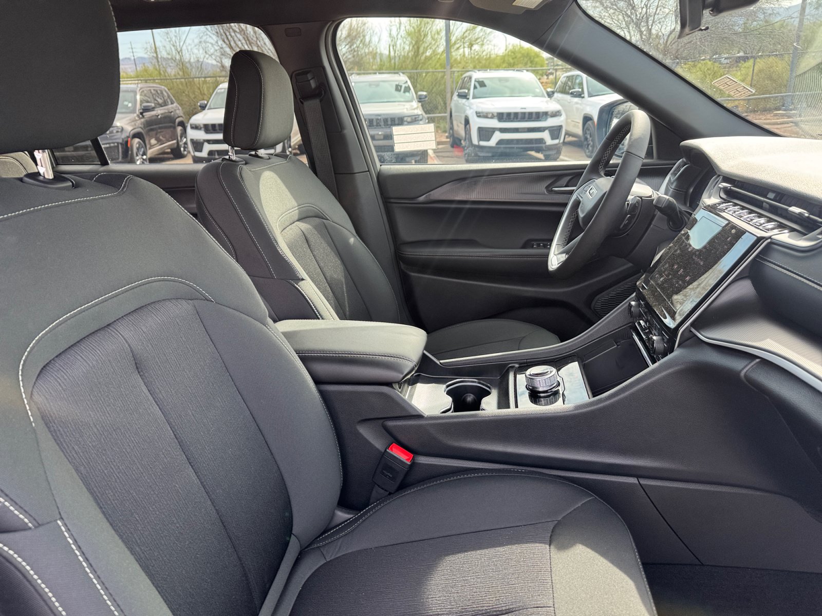 New 2026 Jeep Grand Cherokee L 2WD image 19