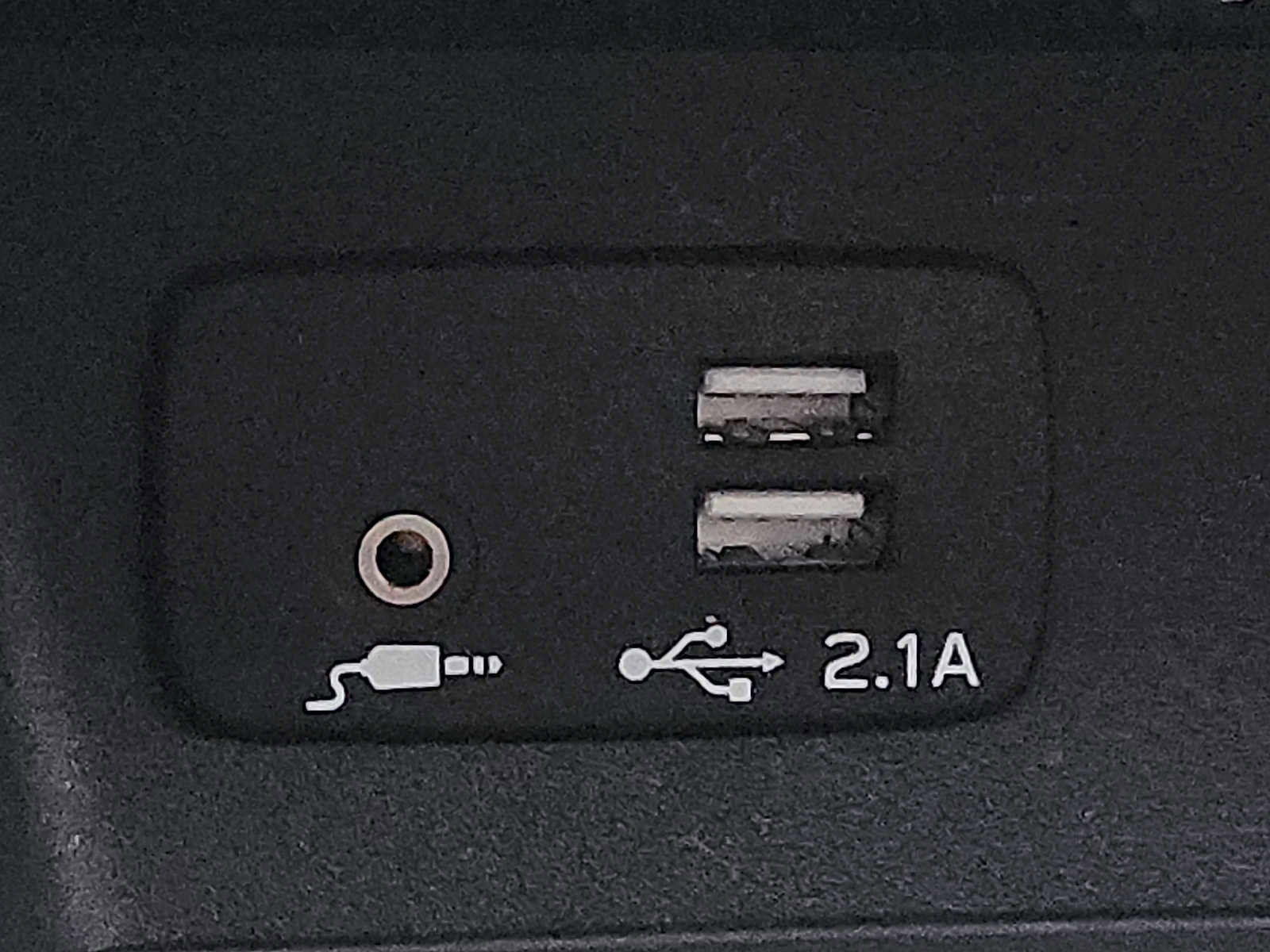 Used 2020 Subaru Forester Premium image 23