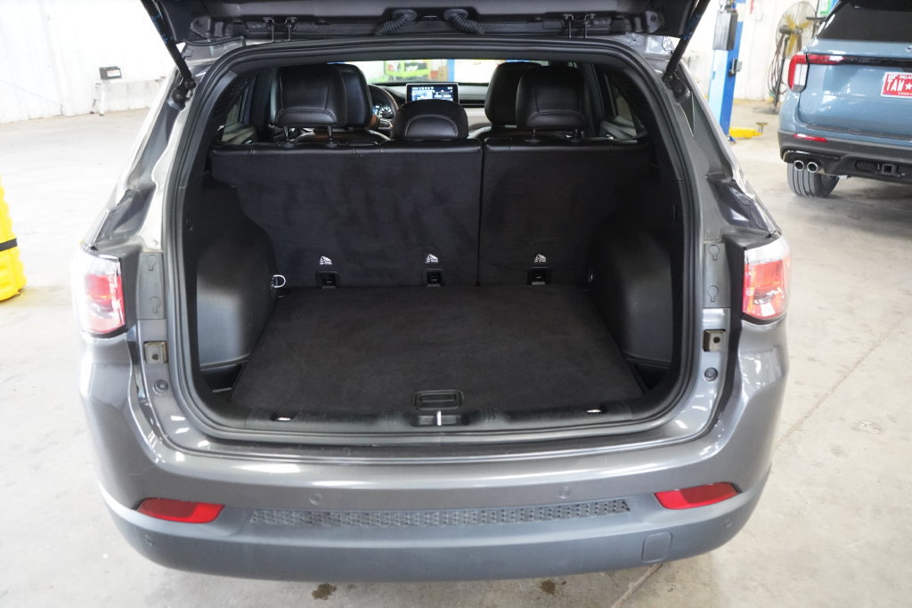Used 2024 Jeep Compass Limited AWD/4WD image 26