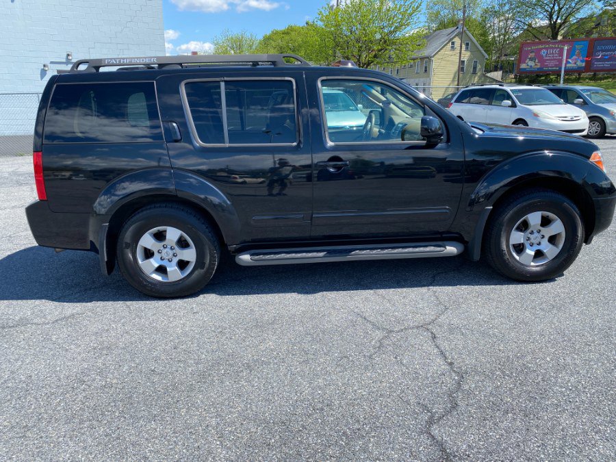 Used 2007 Nissan Pathfinder SE w/ SE Premium Pkg image 6