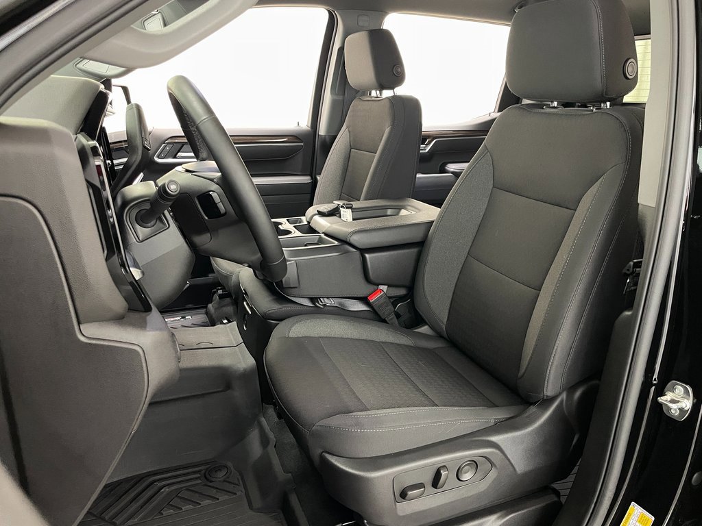 Certified 2026 Chevrolet Silverado 1500 LT image 26