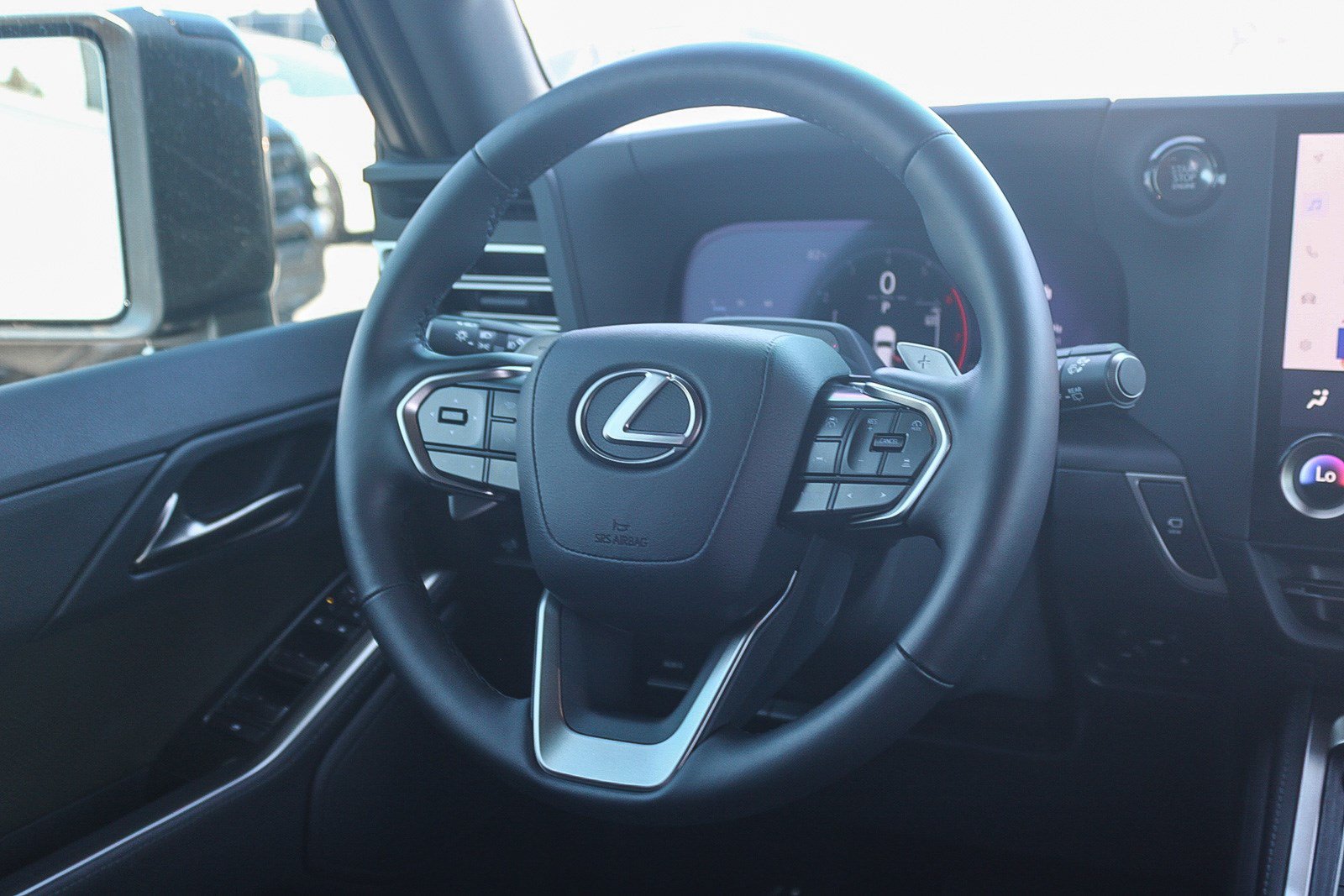 Used 2026 Lexus GX 550 AWD/4WD image 16