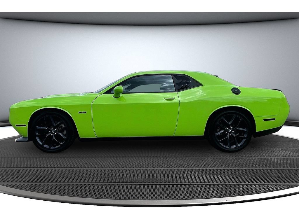 Certified 2023 Dodge Challenger R/T w/ Blacktop Package RWD image 17