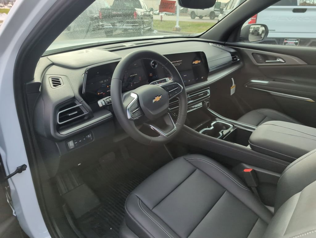 New 2026 Chevrolet Traverse LT w/ Sun and Wheel Package image 12