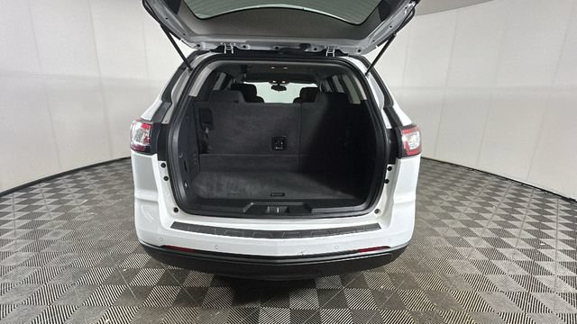 Used 2017 Chevrolet Traverse LT w/ Style and Technology Package AWD/4WD image 26