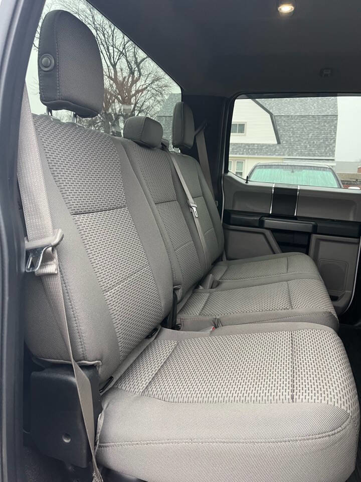 Used 2016 Ford F150 XLT w/ Trailer Tow Package image 26