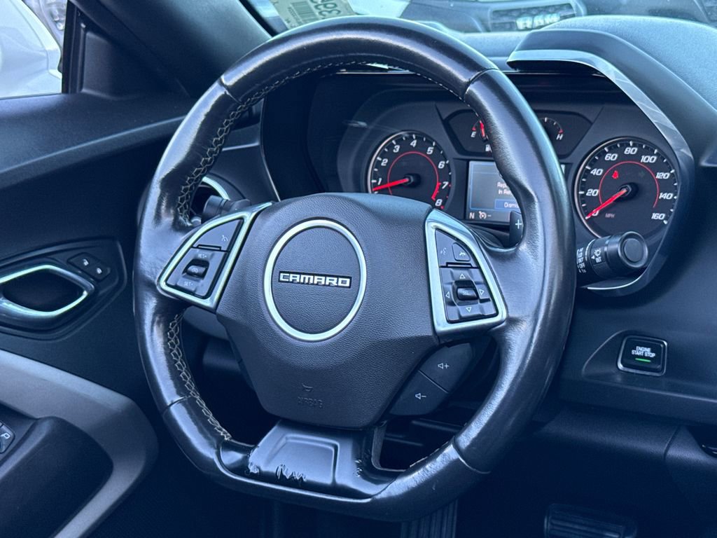 Used 2020 Chevrolet Camaro LT image 16