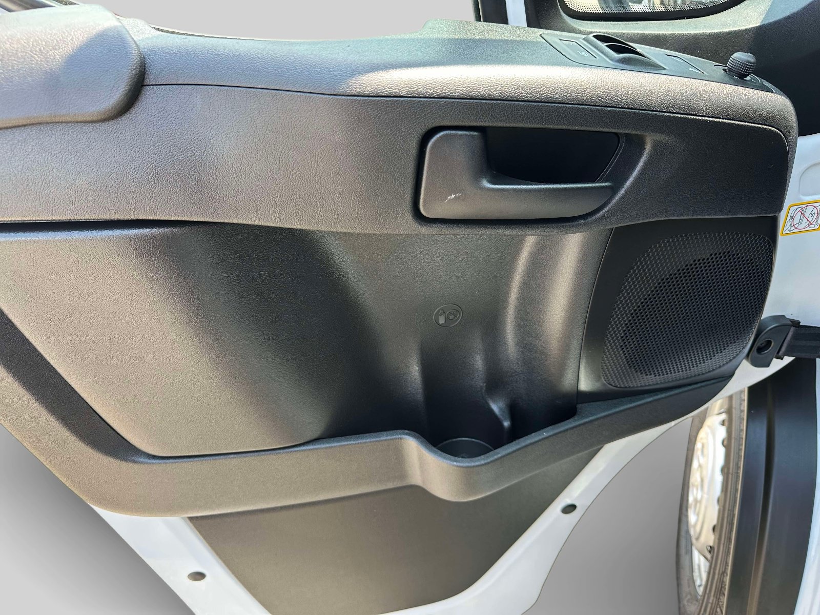 Used 2026 RAM ProMaster 2500 w/ Convenience Group FWD image 11