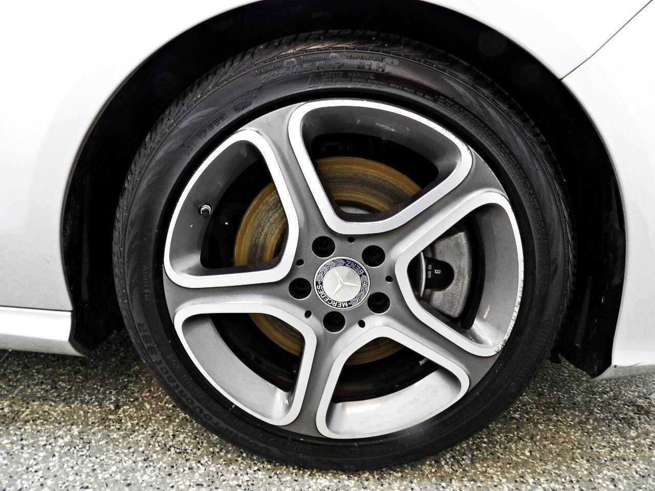 Used 2014 Mercedes-Benz CLA 250 image 22