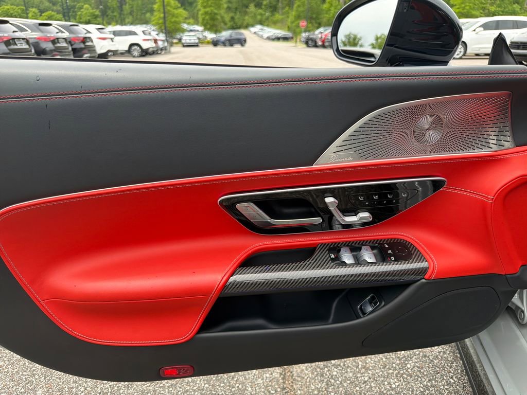 Certified 2022 Mercedes-Benz SL 63 AMG 4MATIC image 55