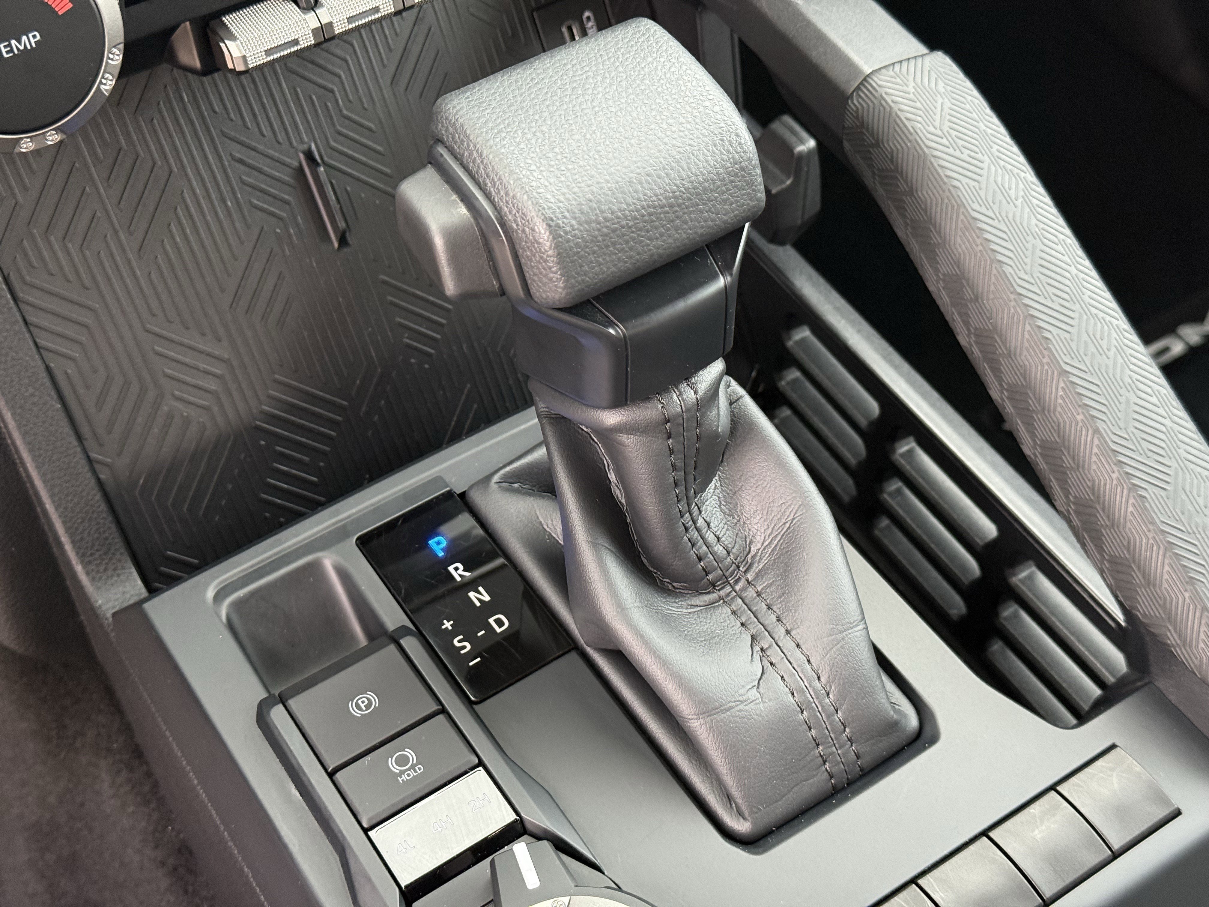 Used 2025 Toyota Tacoma SR5 image 24