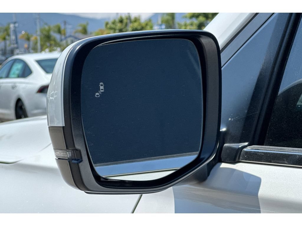 Certified 2025 Honda Pilot Touring image 58