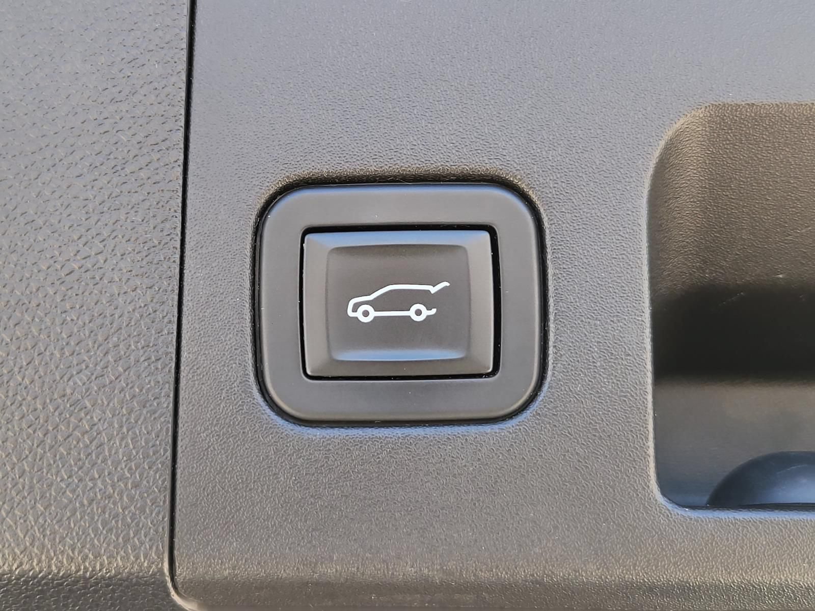 Used 2020 Cadillac XT4 Sport FWD image 15