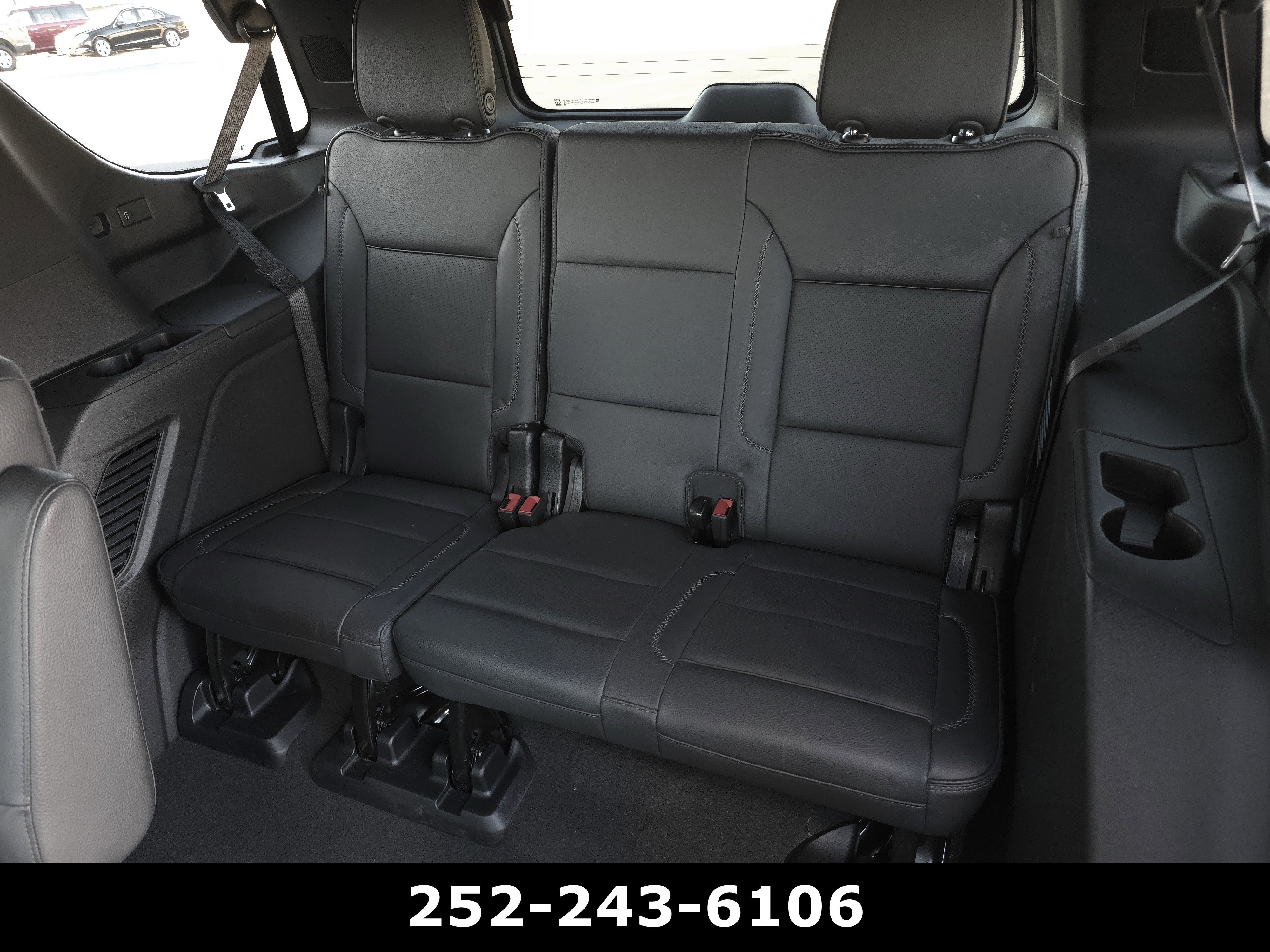 Used 2025 GMC Yukon Denali AWD/4WD image 41