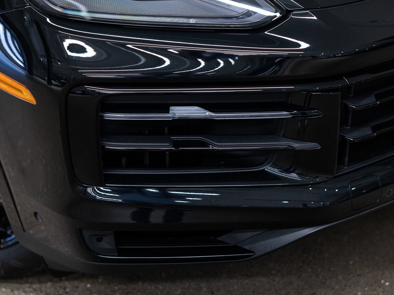 Certified 2026 Porsche Cayenne E-Hybrid AWD/4WD image 17