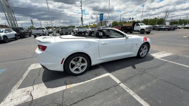 Used 2023 Chevrolet Camaro LT w/ Technology Package RWD image 8