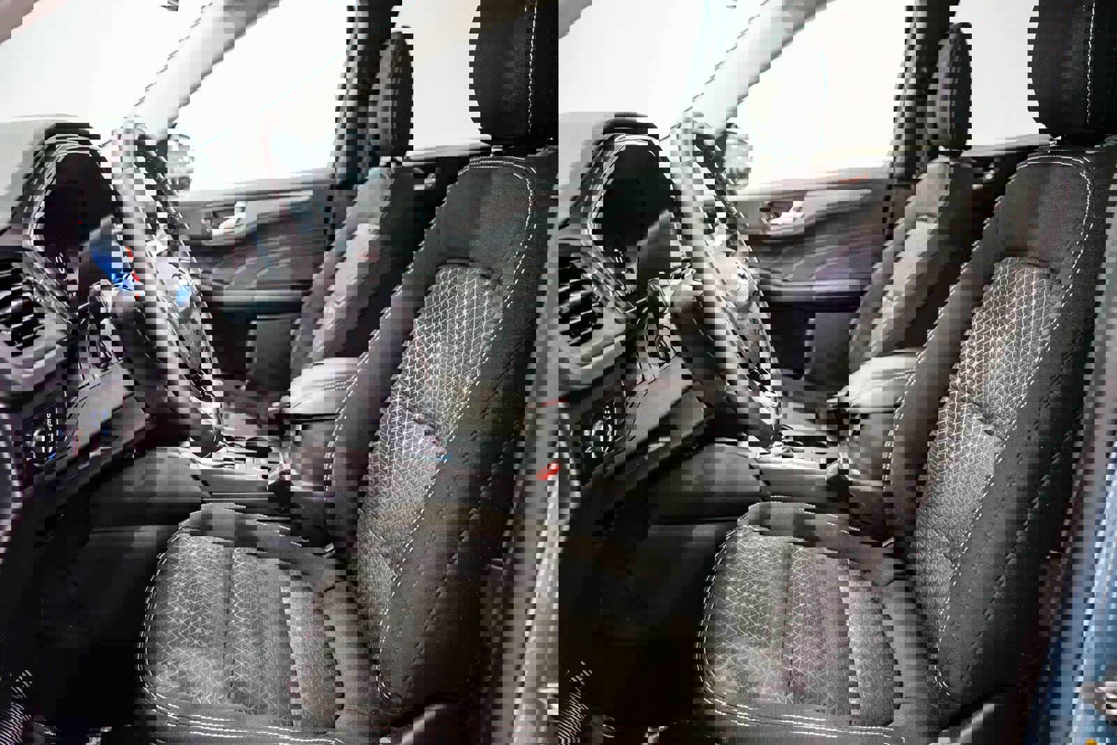 Used 2024 Ford Escape Active w/ Tech Pack #2 image 16