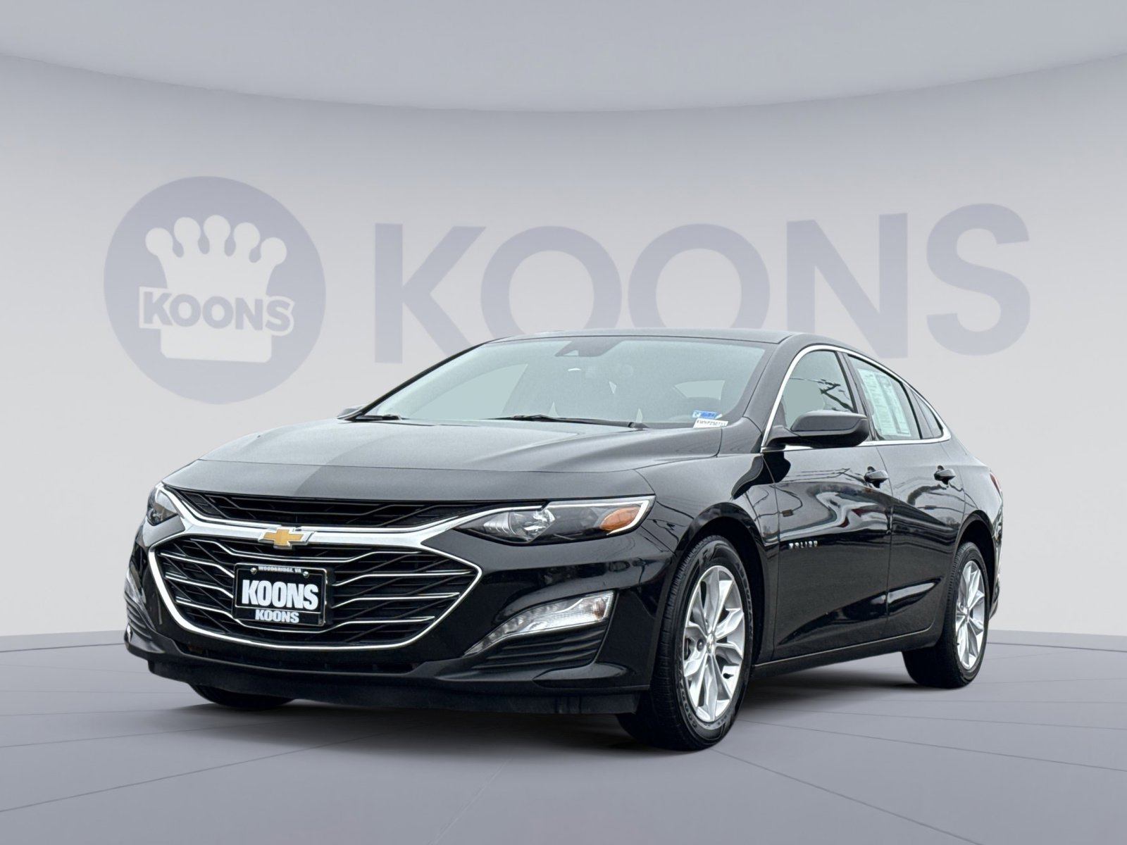 Used 2025 Chevrolet Malibu LT image 1