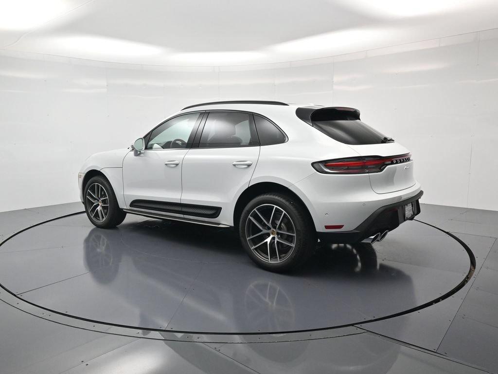 Certified 2026 Porsche Macan Turbo AWD/4WD image 3