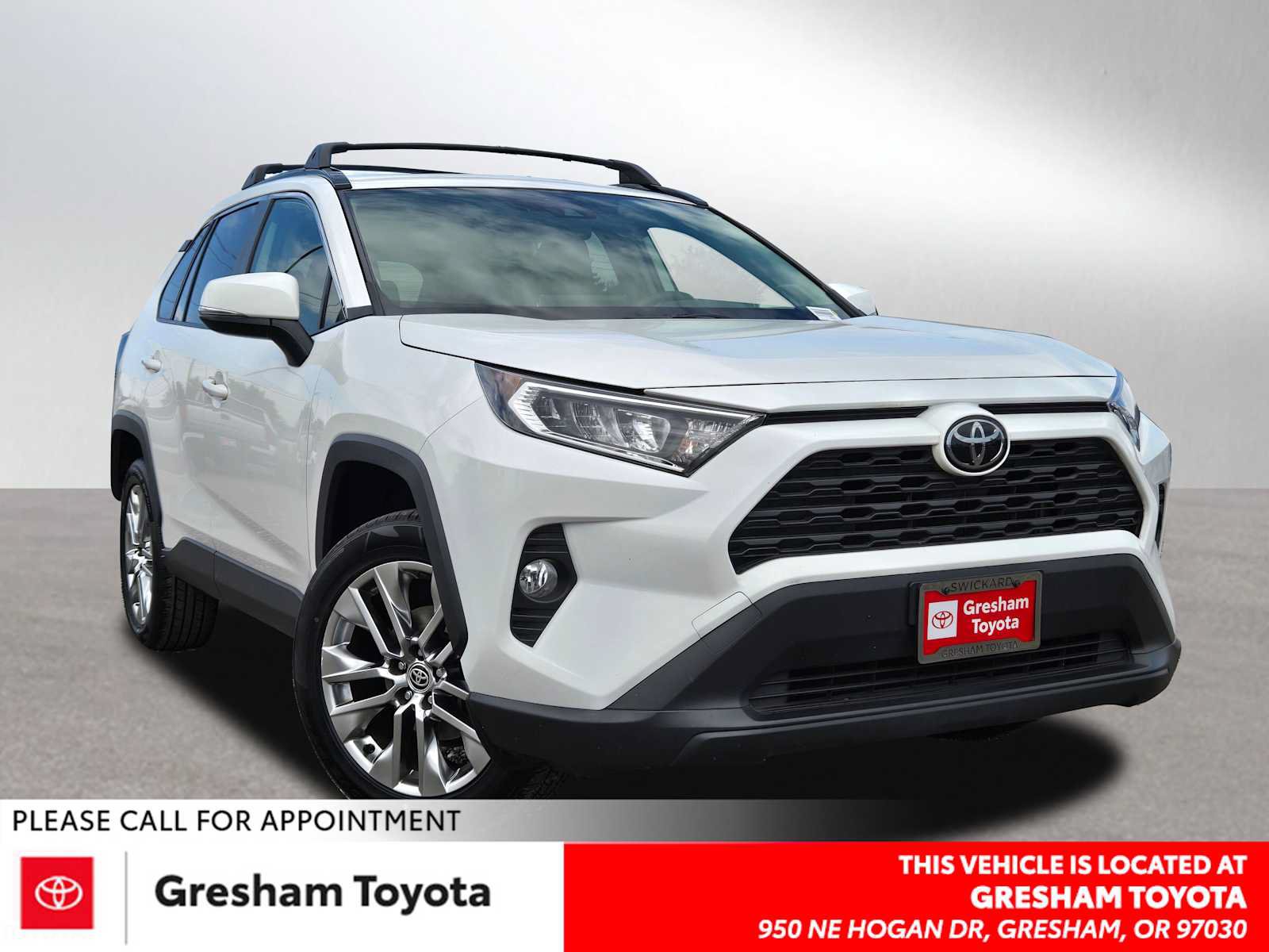 Used 2020 Toyota RAV4 XLE Premium AWD/4WD image 1
