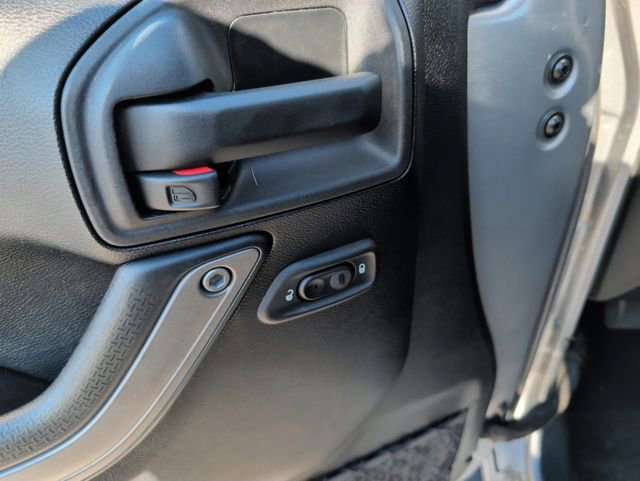 Used 2015 Jeep Wrangler Unlimited Sport w/ Quick Order Package 23S image 16