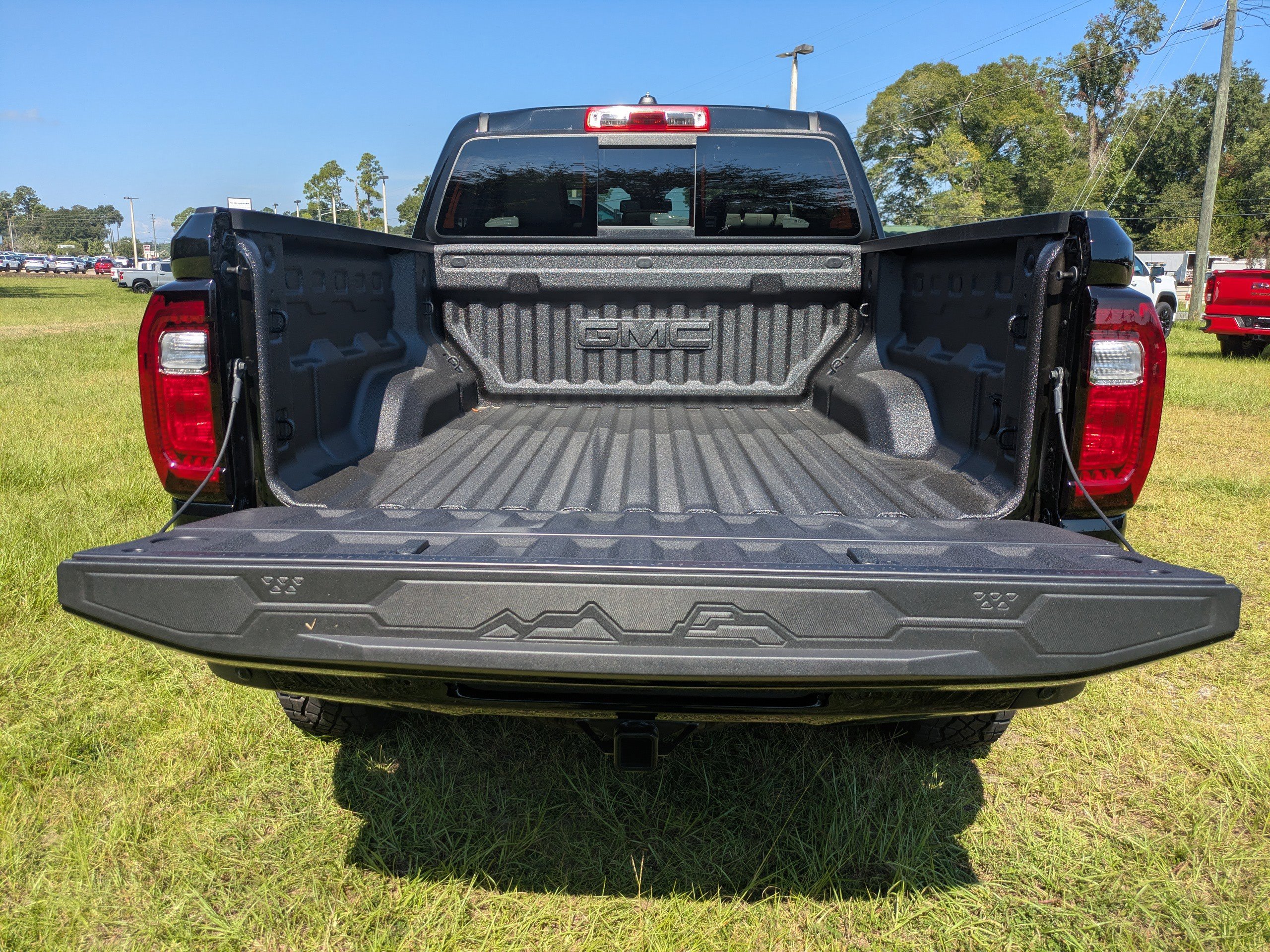 New 2026 GMC Canyon AT4X image 13